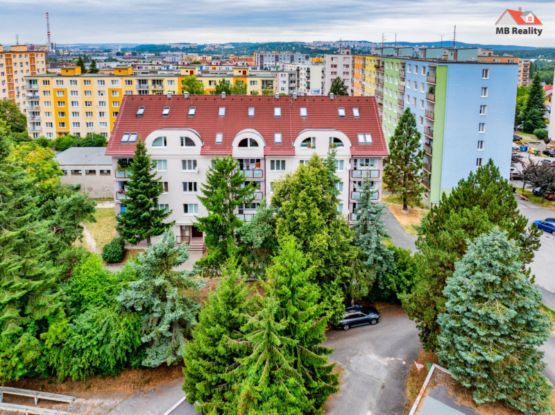 Prodej bytu 4+1 Mezonet 100m2 Plzeň Doubravka