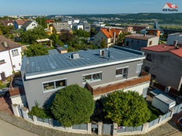 Prodej rodinného domu 280m2, pozemek 669m2, Radotín