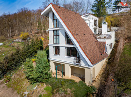Prodej rodinného domu 10+2, 157 m2, pozemek 1189 m2