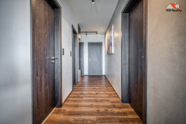 Prodej bytu 4+kk/T, 135m2, Praha 5
