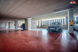 Prodej bytu 4+kk/T, 135m2, Praha 5