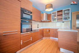 Prodej bytu 4+KK 112m2 Praha 10 - Dubeč