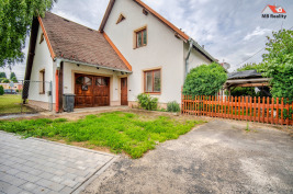 Prodej dvougeneračního domu 2x 4+KK s krásnou zahradou - Velká Hleďsebe 