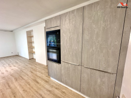 Prodej bytu 2+KK 56,1 m2 + zděný sklep, Zlín, ul. Kamenná