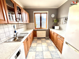 Prodej rodinného domu s garáží 8+1 239m2, zahrada 745m2, Oldřišov