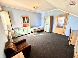 Prodej rodinného domu s garáží 8+1 239m2, zahrada 745m2, Oldřišov