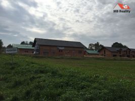 Prodej stavebního pozemku 10.000m2,Popovičky