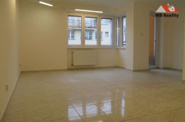 Pronájem rodinného domu 4+kk 180m2 Praha 9 Kyje